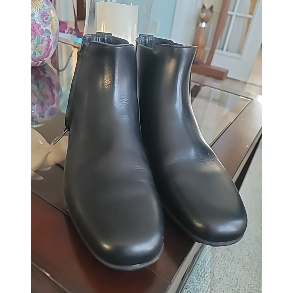 Salvatore Ferragamo Men's Leather Black Boot Size 8 EE Side Zip